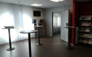 Salle Besançon Ecole-Valentin 1